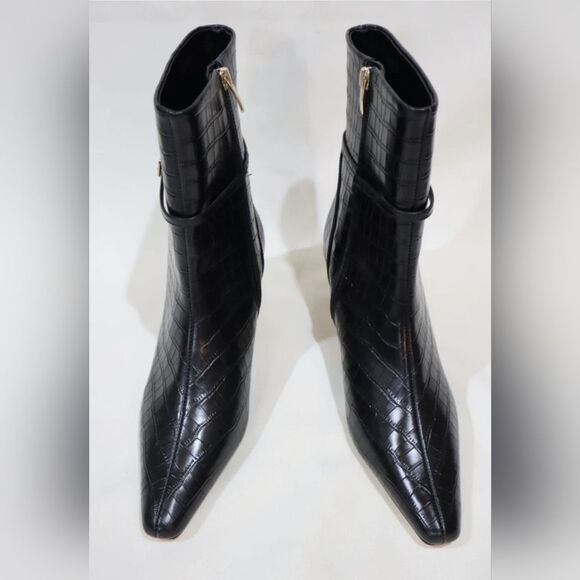NEW Ann TAYLOR $248 Black Croc Embossed Leather Chain Ankle Boot Size** 11 - Picture 3 of 7